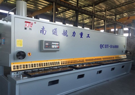 QC11Y-8X6000液壓閘式剪板機